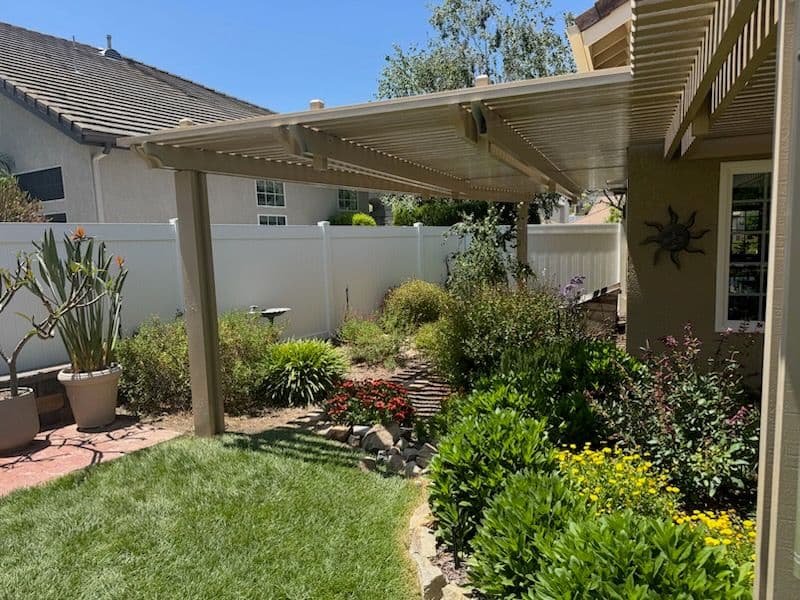 Custom Lattice Extension for Relaxing Patios