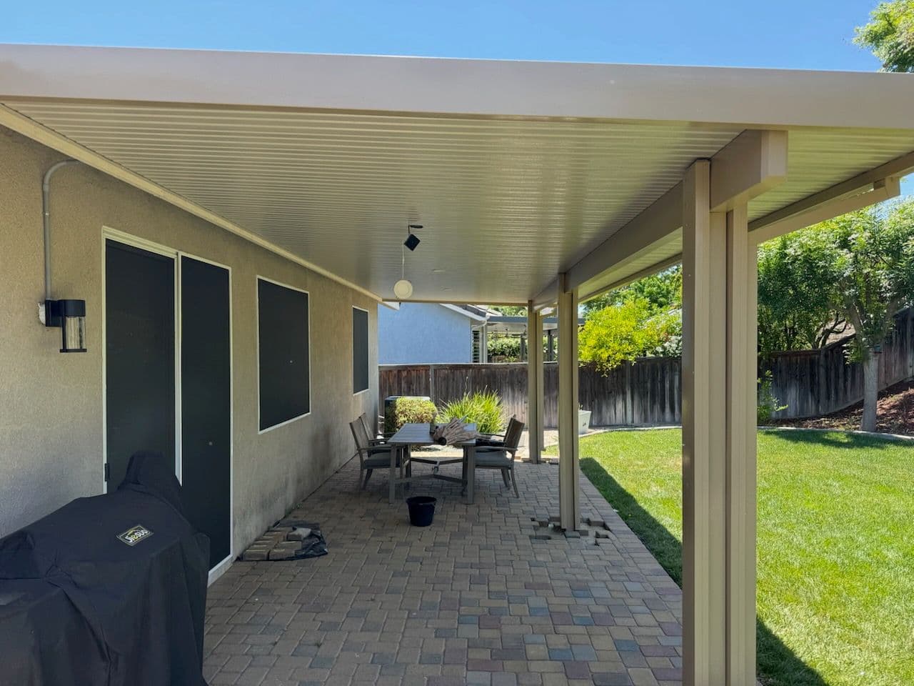 Gallery photos for Transform Your Backyard with Stylish Alumawood Patio: Image #1