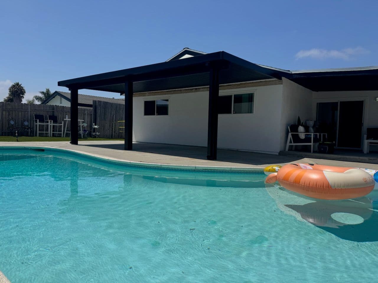 Gallery photos for Backyard Paradise with Black Alumawood Patio: Image #1